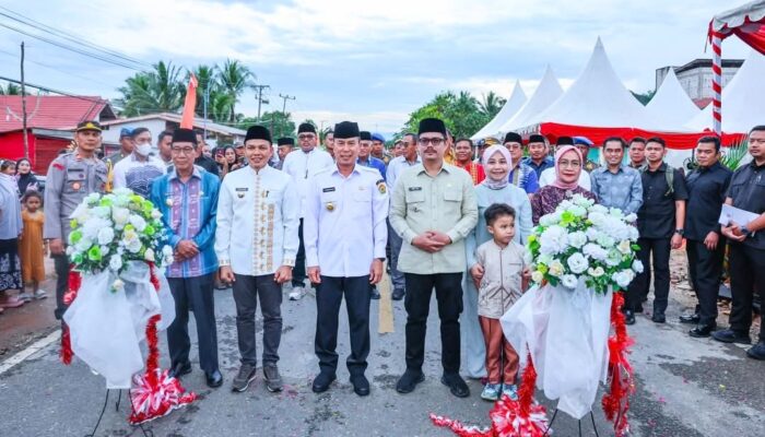 Gubernur Sultra Resmikan Gerbang Batas Kolaka Timur – Konawe