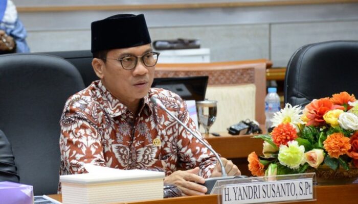 Mendes PDT Tegaskan Dana Desa Bukan Jaminan Pembiayaan Koperasi Desa Merah Putih